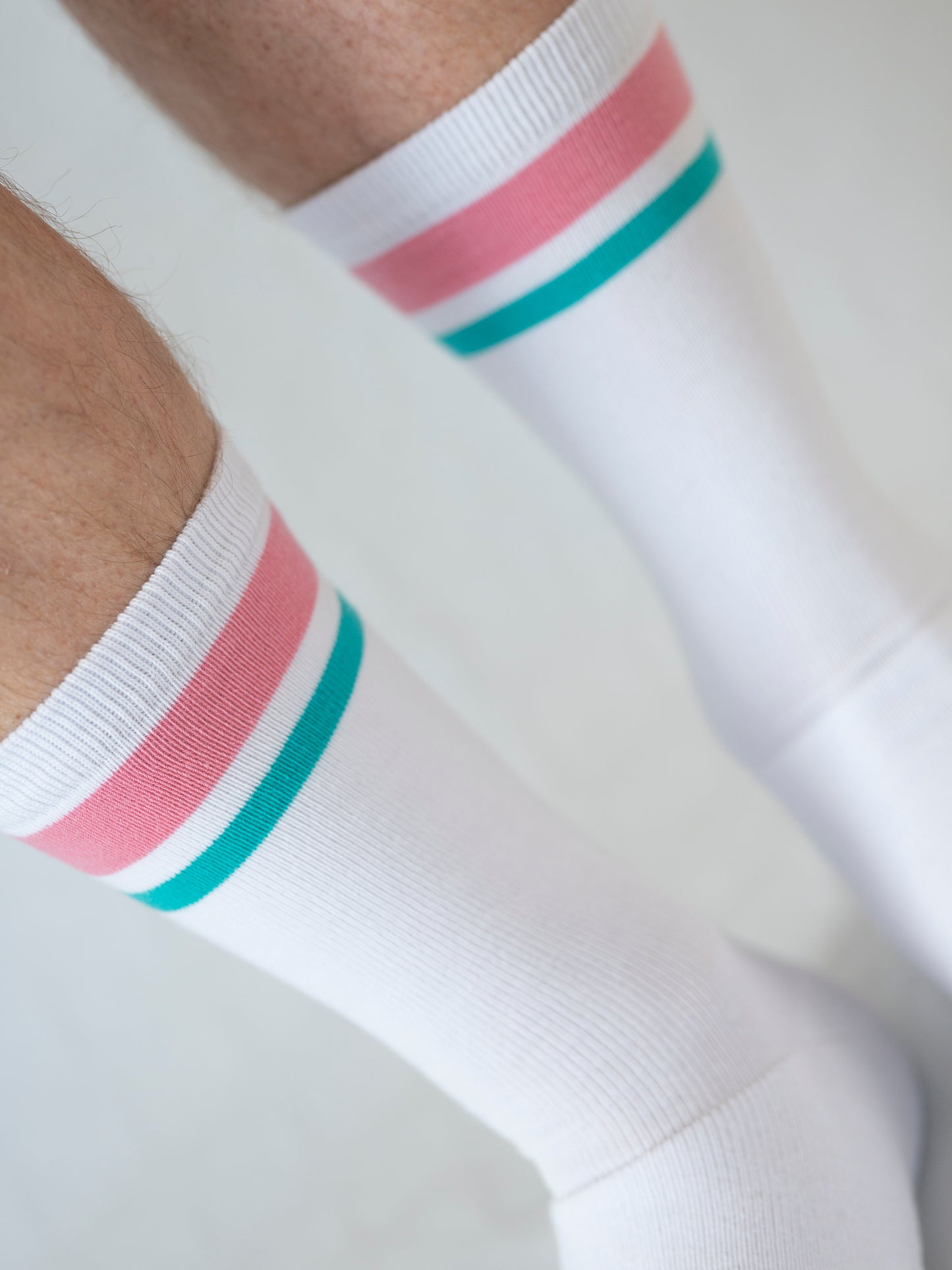 Los Calcetines Retro de Rudest - Rosa + Turquesa