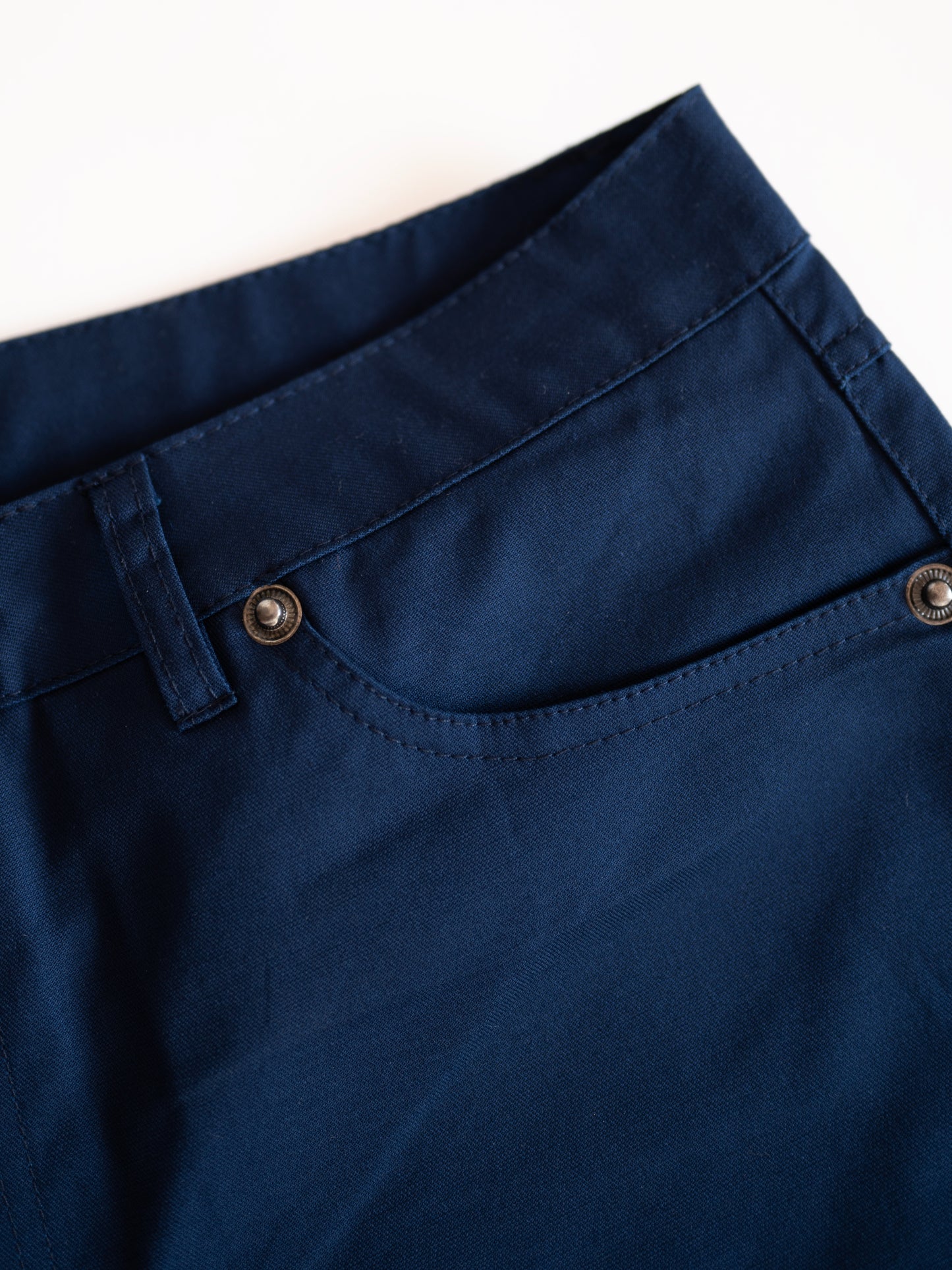 Spectrum Roll-up Shorts 2025 – Azul Marinho (Curto)